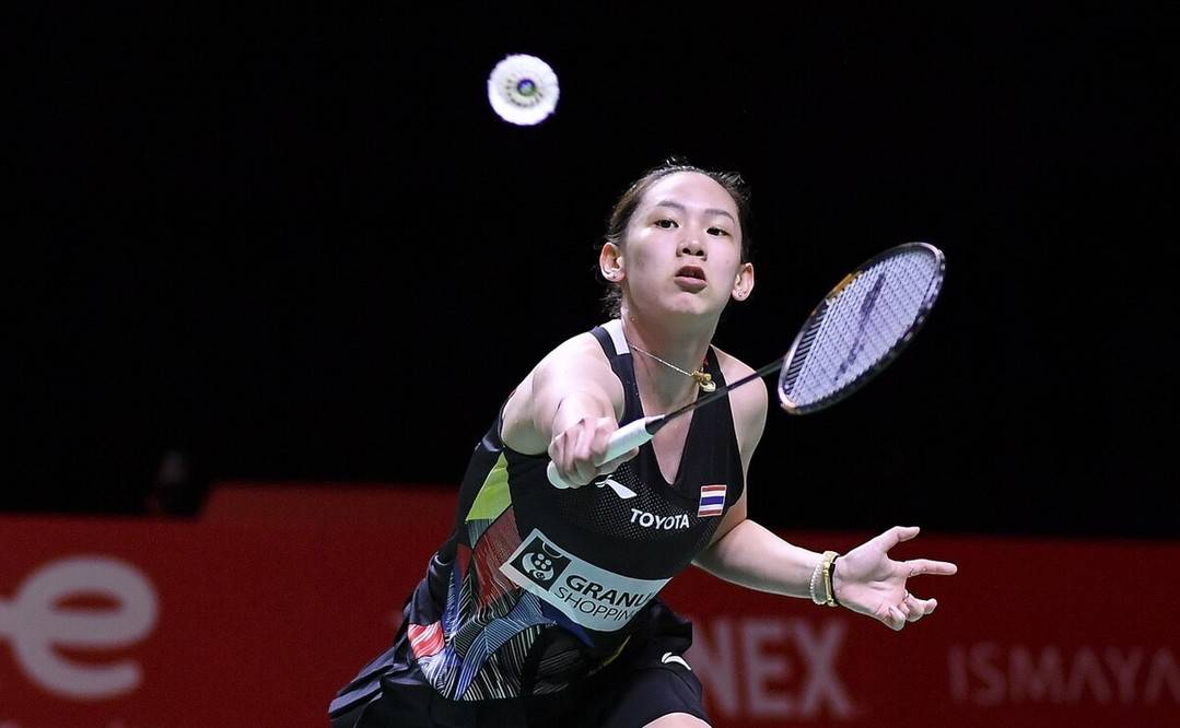 握在自己脚 握在自己脚