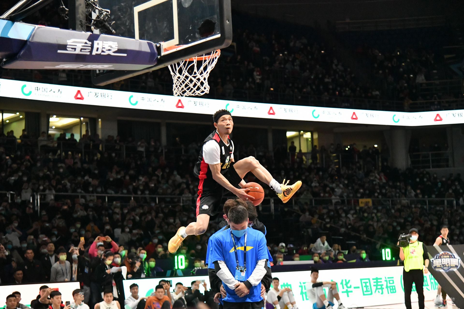 但实际上 但实际上