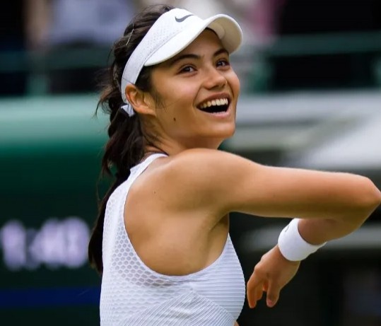 时更加谨慎 时更加谨慎