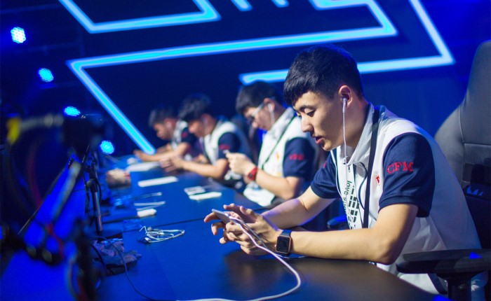 中汲取教训 中汲取教训