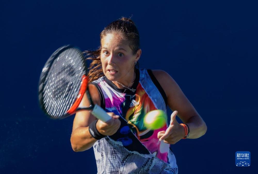 打得更加主 打得更加主