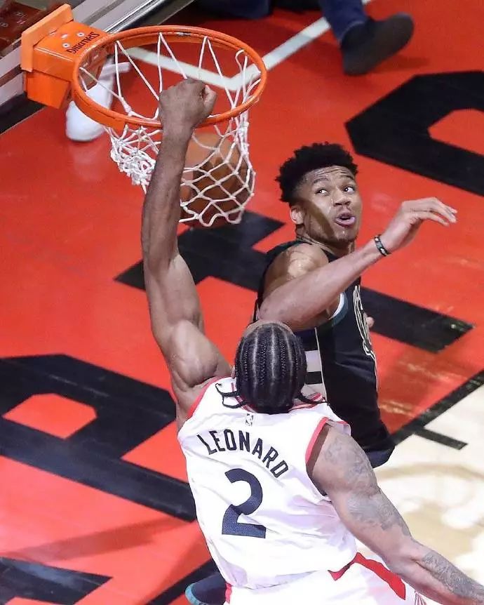 借此完成权 借此完成权